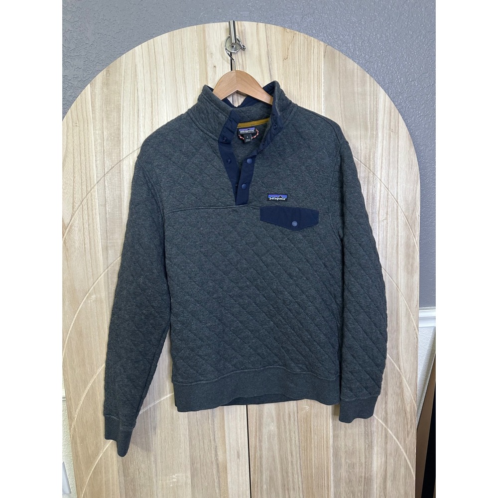 Patagonia  Men's Organic Cotton Quilt‎ Snap-T Pullover Large Forge Grey small